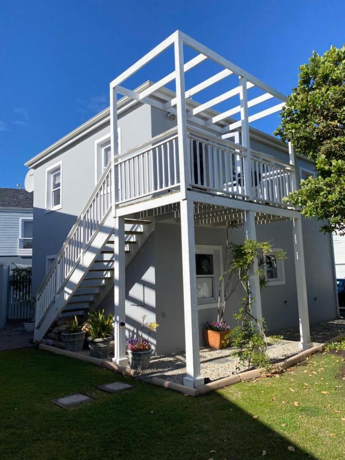Sunny Thesen Islands Cottage Knysna Exterior foto